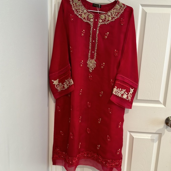 agha noor pakistani clothes